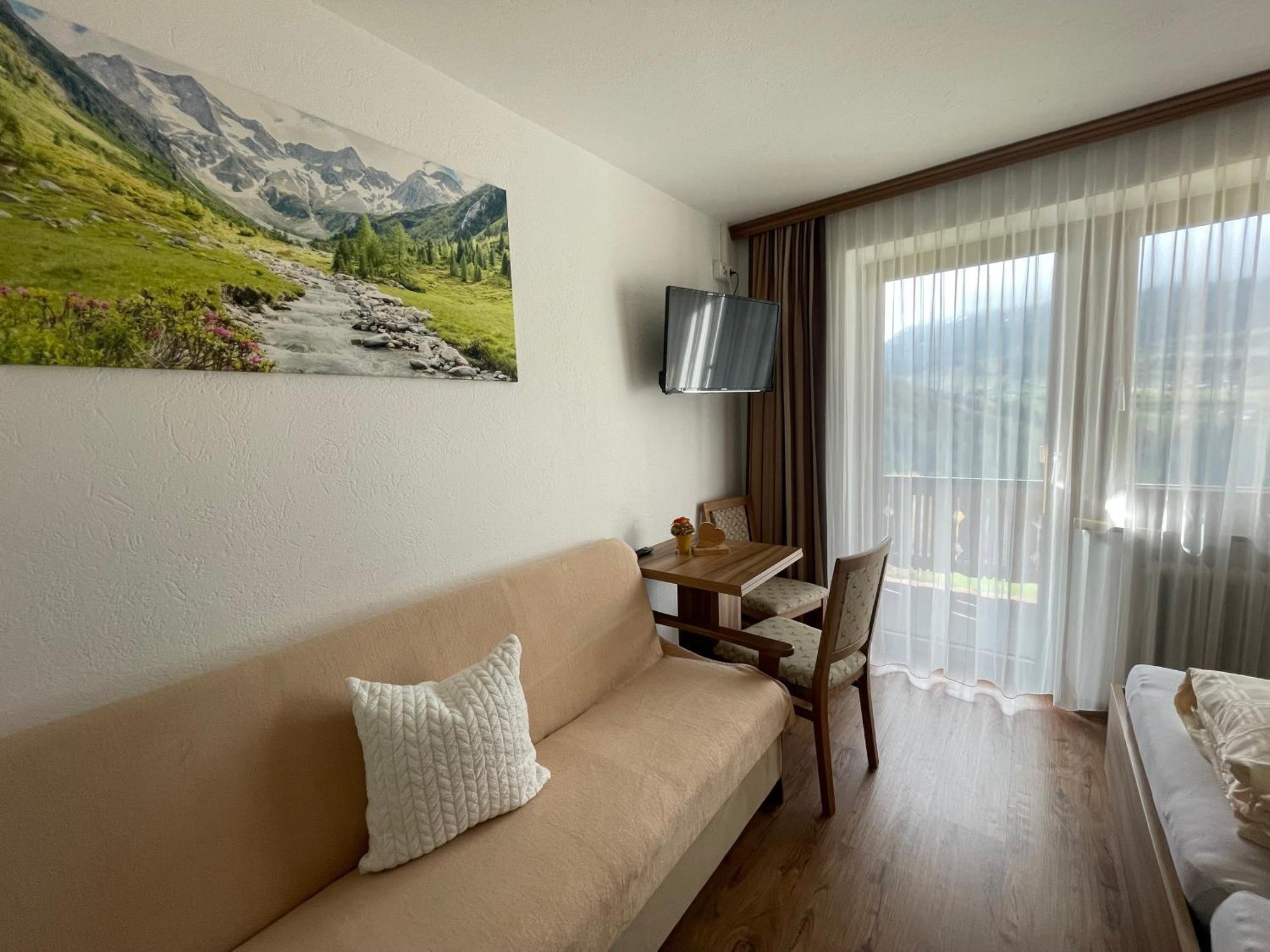 Gaesteheim Lederle Йерценс Экстерьер фото