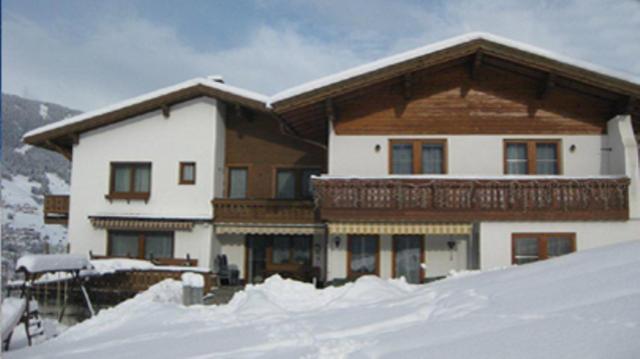 Gaesteheim Lederle Йерценс Экстерьер фото